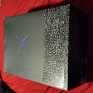 Air Jordan 3 Retro Like New With Box Size 11 White/Black-Dark Iris